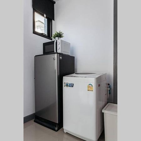 P4 Silom Large 2beds full kitchen WIFI 4-6pax Lejlighed Bangkok Eksteriør billede